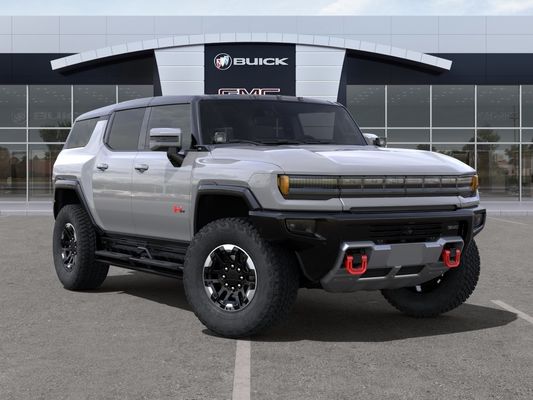 2024 GMC Hammer EV 2X with Insanely quick 60mph hits in 3.3s range of 381miles and 570 hp dual motor AWD