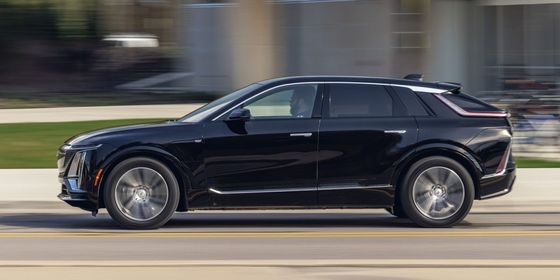 2024 Cadillac Lyriq 308miles ranges w far posher cabin NEW ENERGY LUXURY Sedan