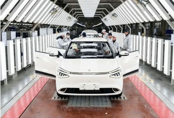 Newest Pure Ev Cars Dongfeng Nammi 01 Hatchback EV And Impressive Range And solid State Battery