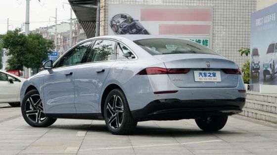 Eletric Car For Roewe D7 EV With RWD, 197 Hp, 0-100 Km/h In 7.3 Seconds, 59.2-kWh LFP Battery, 510 Km Range