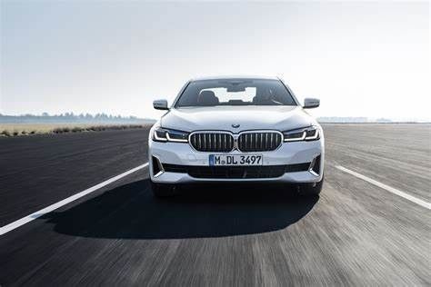 BMW 535Le Steptronic 292hp 2023 8 Speed