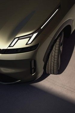 Link&Co 08 new energy car medium SUV with  Long range 120km PHEV 190maximum speed