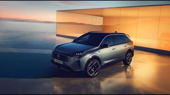 Presale 2024 Peugeot E-5008 SUV 500km Range Topping 326 Horsepower (240 KW) Dual Motor AWD Pure Electric Vehicle
