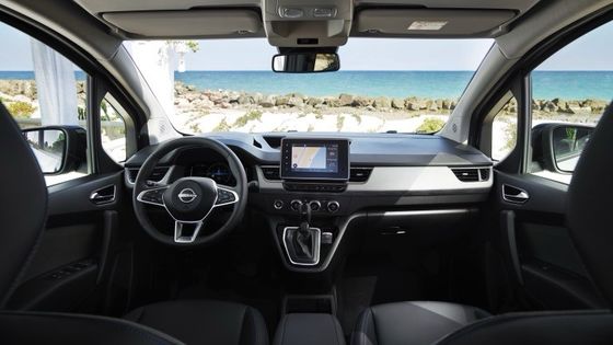 Confortable Driving Position And Practical Cabin With Good Value Nissan Townstar MPV Pure Ev With WLTP 285km