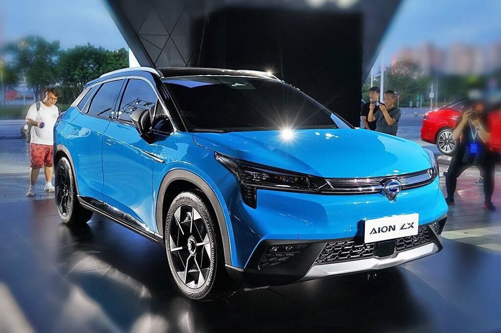 110km/H GAC AION Electric Car 5 Doors 5 Seater Sedan Car Lithium Ion Battery