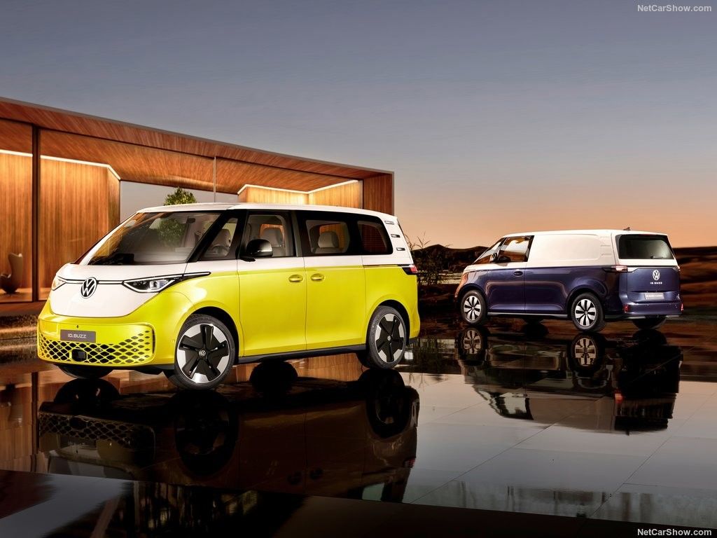 VW classic camper MPV Volkswagen ID Buzz. 2023-electric robort large space practical for families