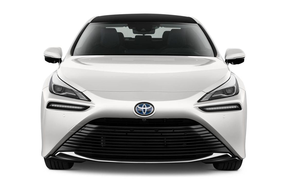 Toyota Fuel cell system Rear Wheel drive 2024 Toyota Mirai C XLE FCEV fuel cell electric sedan new energy car