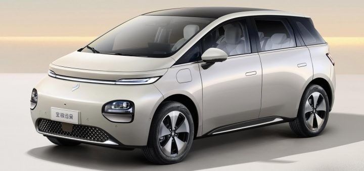 Baojun Yunduo (EQ100) 460 Pro The Smartest Electric MPV With 460km Range