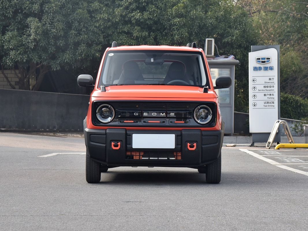 2024 Pure Electric Vehicle Geely Panda Knight With Range 200km