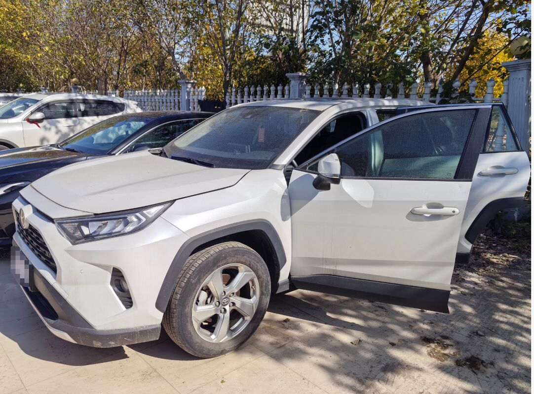 Used Toyota new RAV4 Rongfang CVT two wheel drive stylish version/continuously variable transmission/SUV/2022 model 2.0L/5-seater With Third-party Testing Reports.